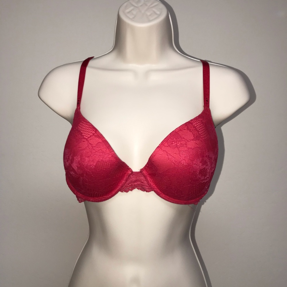 Victoria’s Secret biofit demi uplifting bra